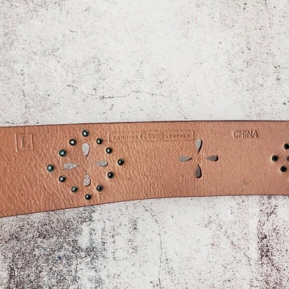 Fossil Genuine Leather Bohemian Laser Cutout Studded Belt size L - Picture 4 of 10